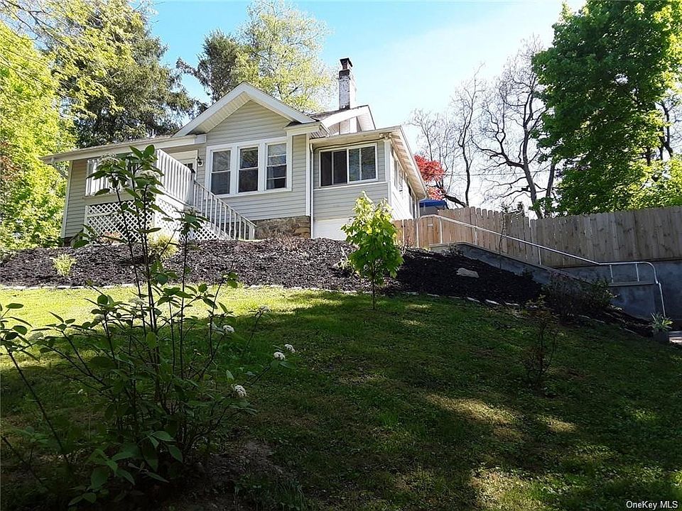 45 Locust Road, Pleasantville, NY 10570 Zillow