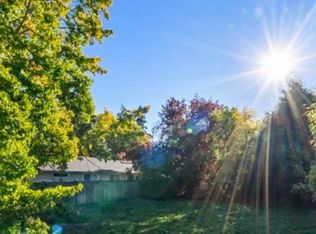 12276 Agar St, Surrey, BC V4A3C2