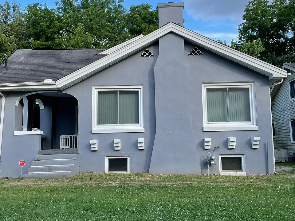 1528 Edgewood Ave