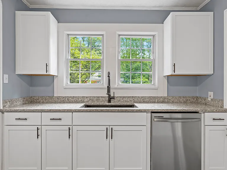 6005 Medlin Heights Rd — Photo 12