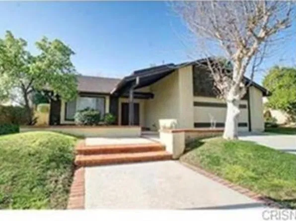 23026 Cuervo Dr, Santa Clarita, CA 91354