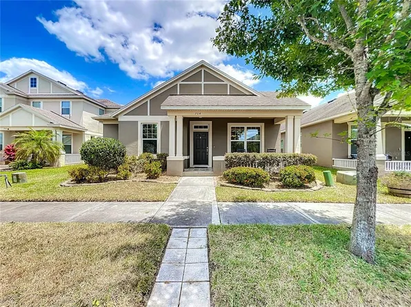 704 LAKE TARPON WAY, GROVELAND, FL 34736