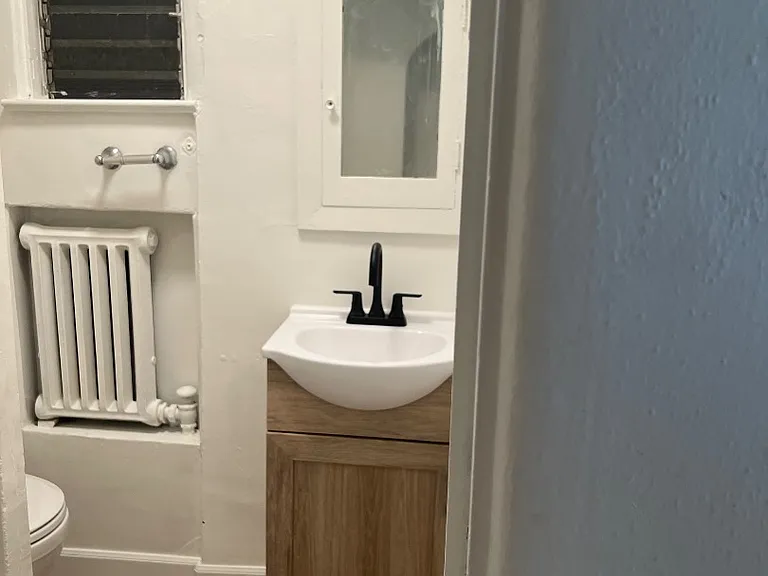 Unit Photo