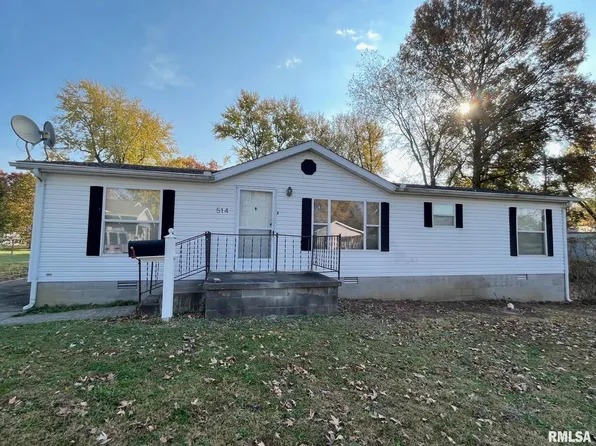 514 S 26th St, Herrin, IL 62948