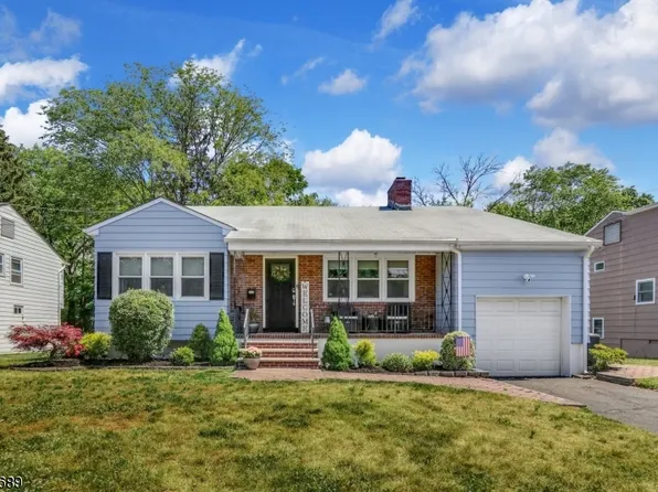 8 Nomahegan Court, Cranford Twp., NJ 07016