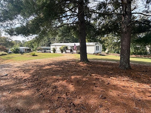 3rd image of 25 Oak Rd