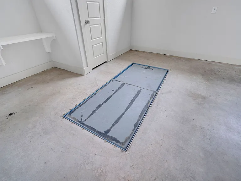 140 Farish Ln — Photo 10