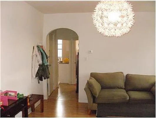 Rented by Douglas Elliman | media 35