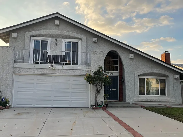 3818 Alder St — Photo 1