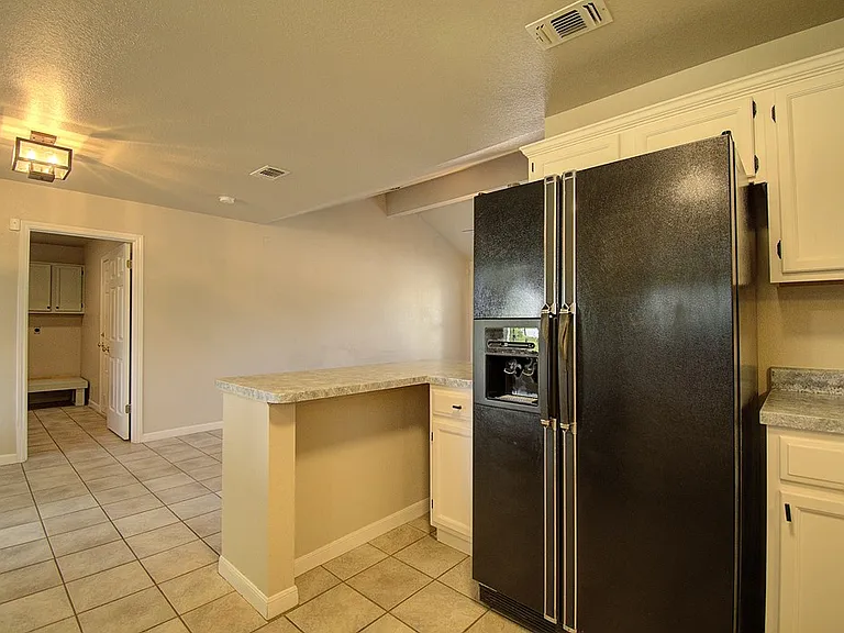 117 Dover Dr — Photo 11