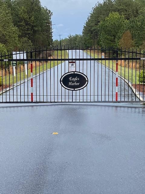 1st image of 875 Eagles Harbor Dr
