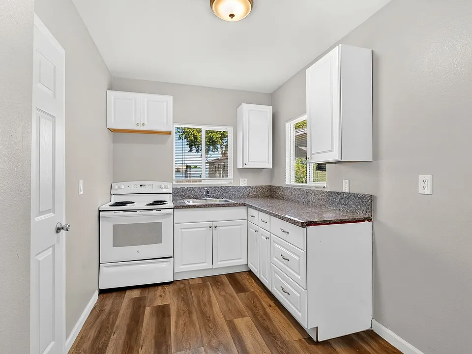 616 - 626 J Street Modesto