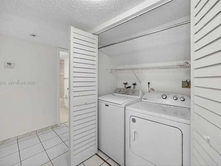 800 SW 104th Ct #A103 — Photo 18