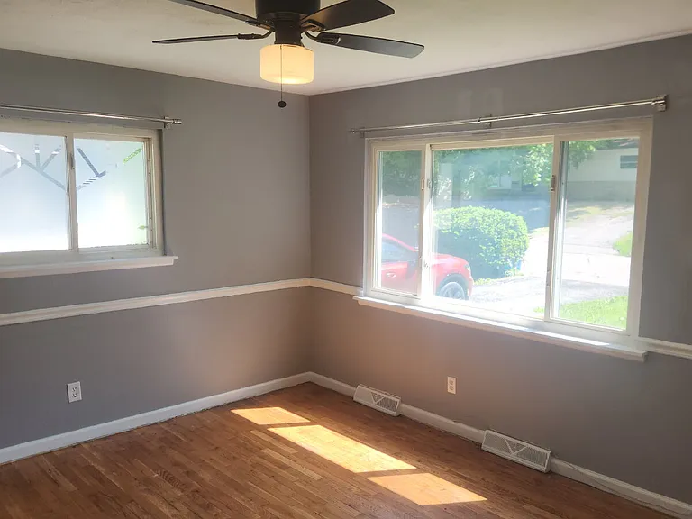 10501 Baron Dr — Photo 7