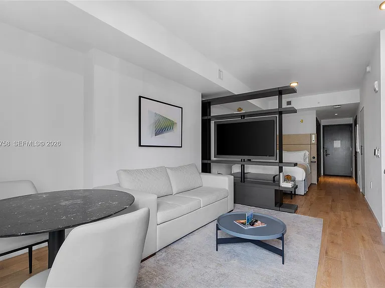 398 NE 5th St #2805 — Photo 3