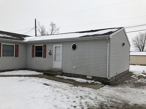 2nd image of 804-806 Virginia St