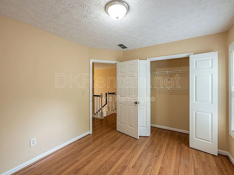 1704 Riverlanding Cir — Photo 21