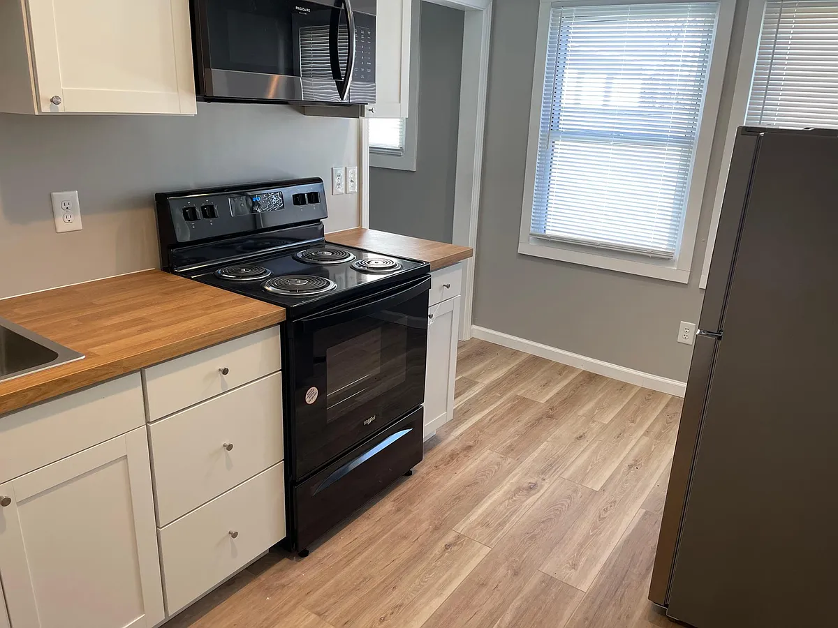 Building Photo - 412 E Watauga Ave #1
