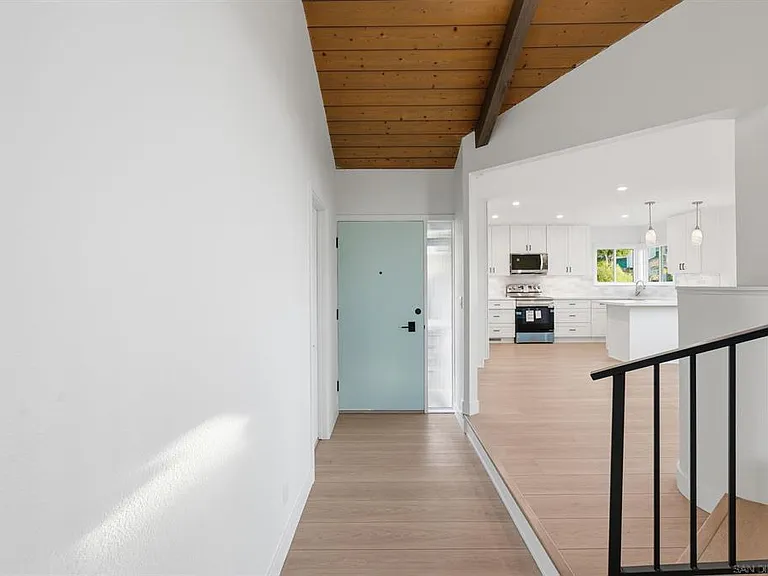 934 Candlelight Pl — Photo 15