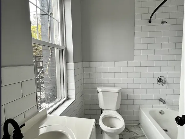 131 Monticello Avenue image 10 of 27