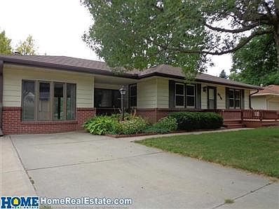 3rd image of 5711 Newton St