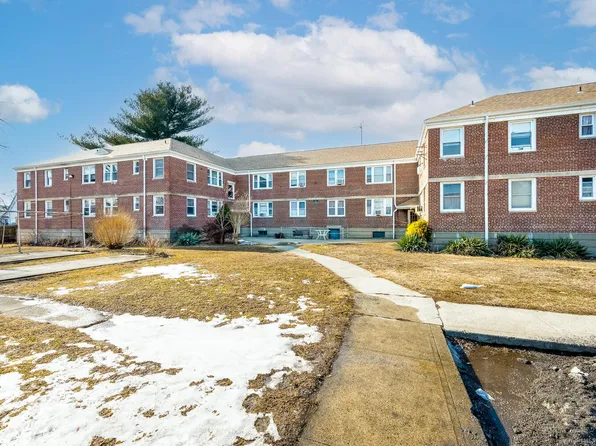 88 Canaan Court Bldg.84, 13, Stratford, CT 06614