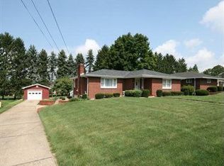 1204 Edgewood Dr, W Leechburg, PA