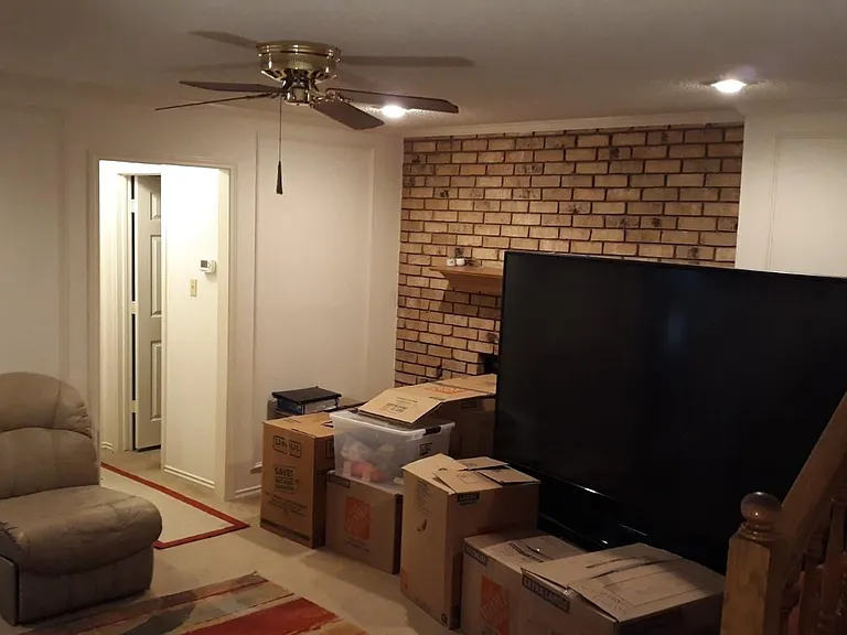 1807 Evergreen Ct — Photo 3