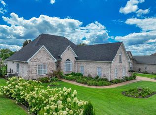 1005 Grider Dr, Gallatin, TN 37066