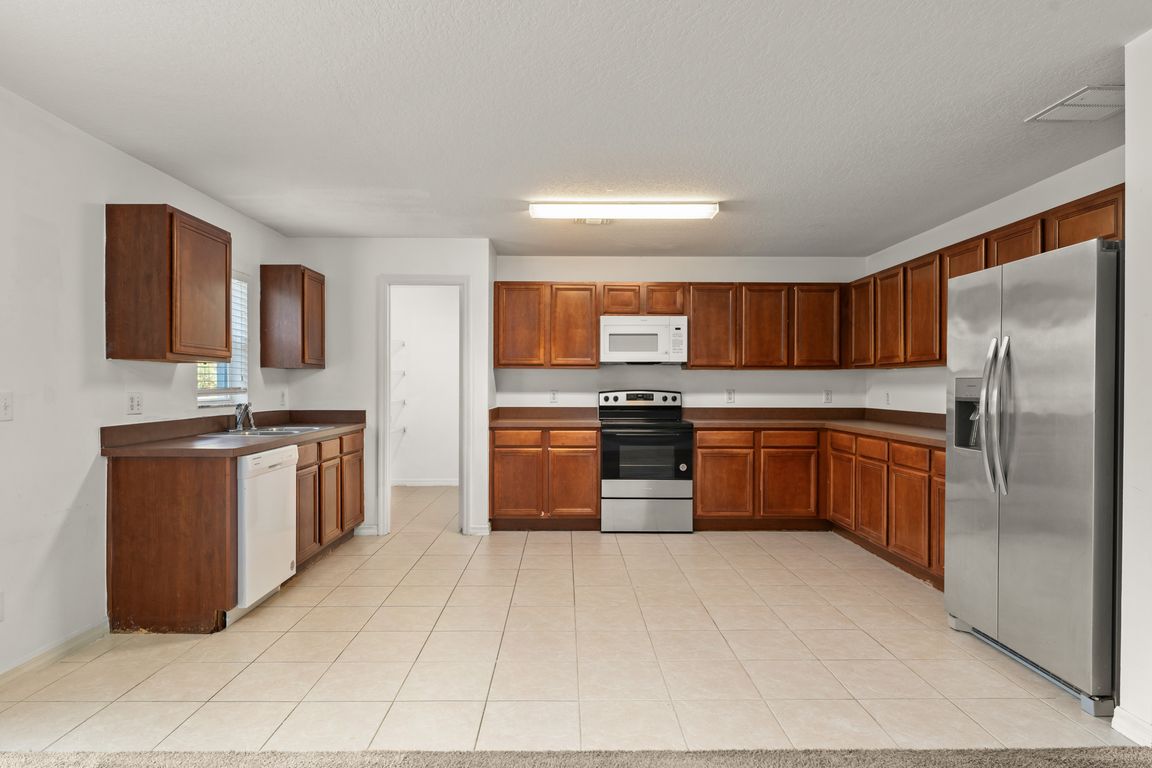 next background image