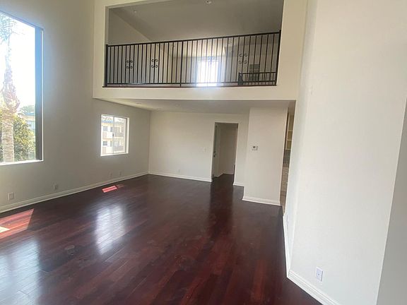 2nd image of 849 S Shenandoah St APT 302