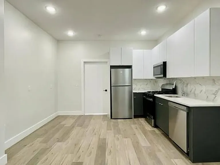 1716 John F Kennedy Blvd #1R — Photo 1