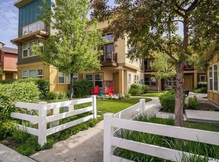 1048 N Shepard Creek Pkwy APT 3, Farmington, UT 84025