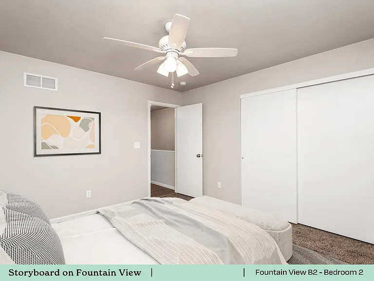 Storyboard on Fountain View — Photo 26