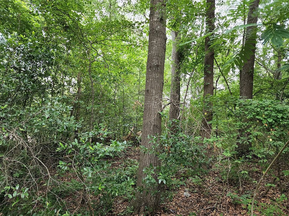 2nd image of Flournoy St