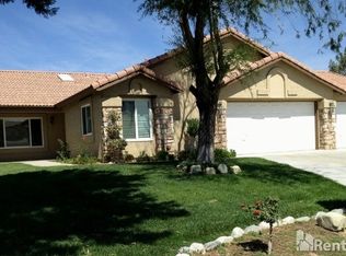 9810 Smoketree Ct, Hesperia, CA 92345