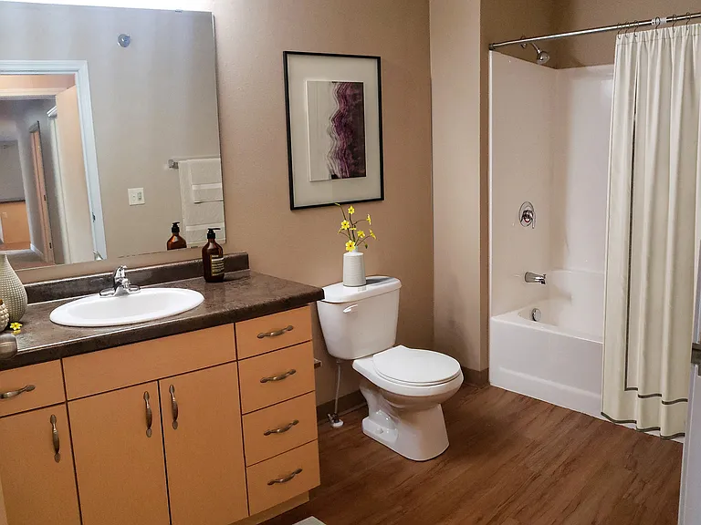 Northern Heights Apartments — Photo 9