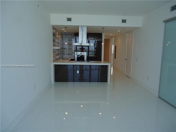 4th image of 1100 Biscayne Blvd Unit 3102