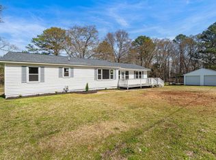 3260 Old Hills Bridge Rd, Enoree, SC 29335