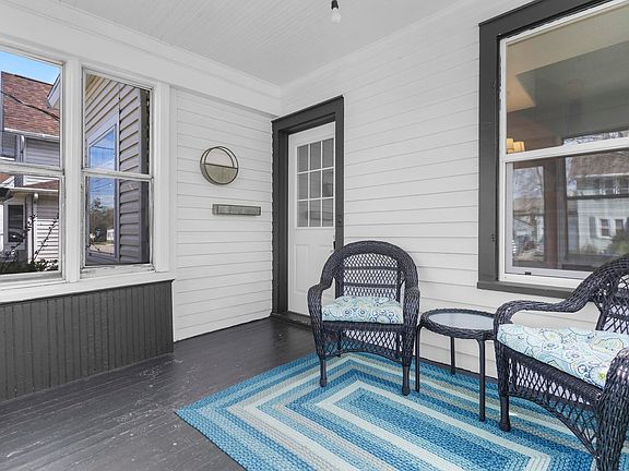 2nd image of 109 E Hancock St