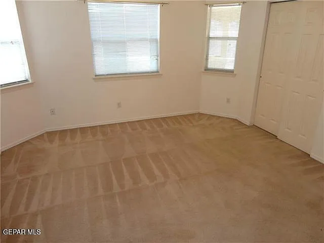 5729 Green Castle Rd — Photo 11