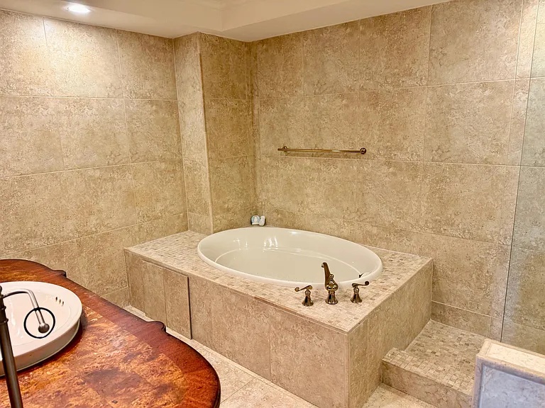 1000 Spanish River Rd #1B — Photo 35