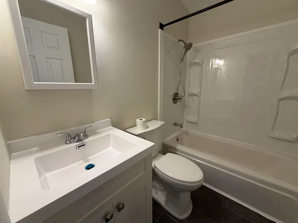 809 Jerome St, Monroe, MI 48161