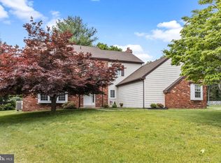 24 Raffaella Dr, Holland, PA 18966