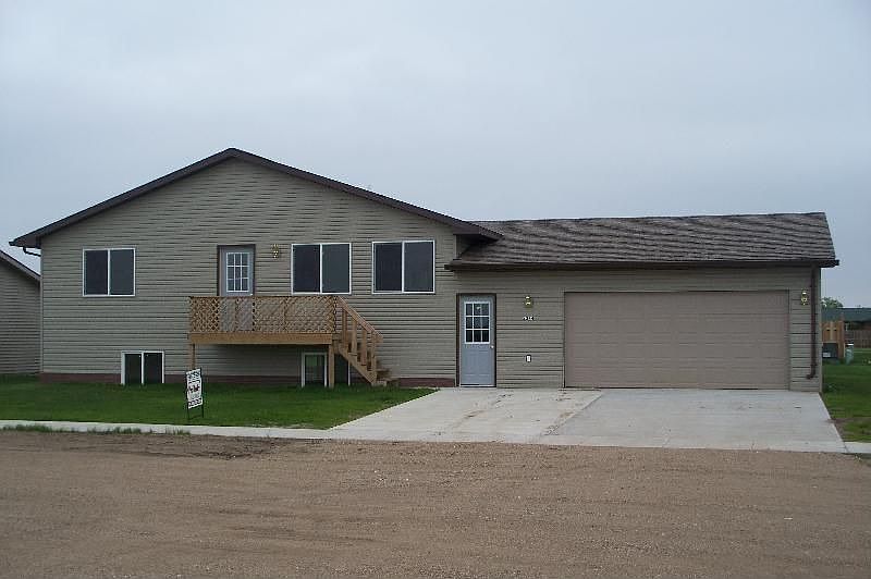 1st image of 2374 McDonald Dr