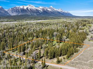 455 E Buck Mountain Rd, Jackson, WY 83001
