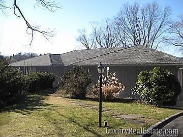 1st image of 70 Grist Mill Ln