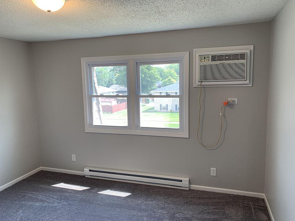 Bedroom #1