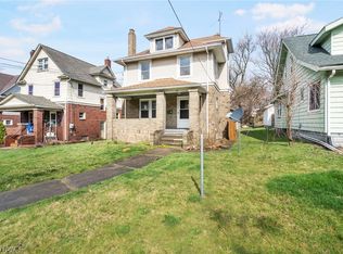 345 Norton Ave, Barberton, OH 44203