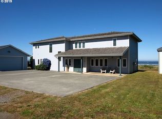 30526 Old Coast Rd, Gold Beach, OR 97444